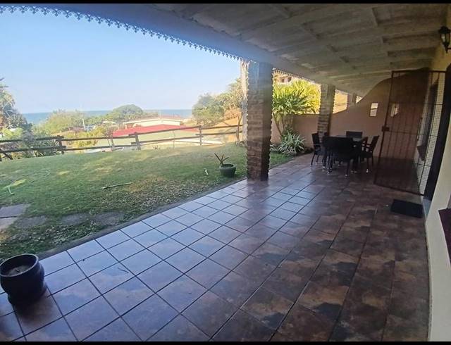 2 BEDROOM APARTMENT FOR SALE IN MANABA BEACH